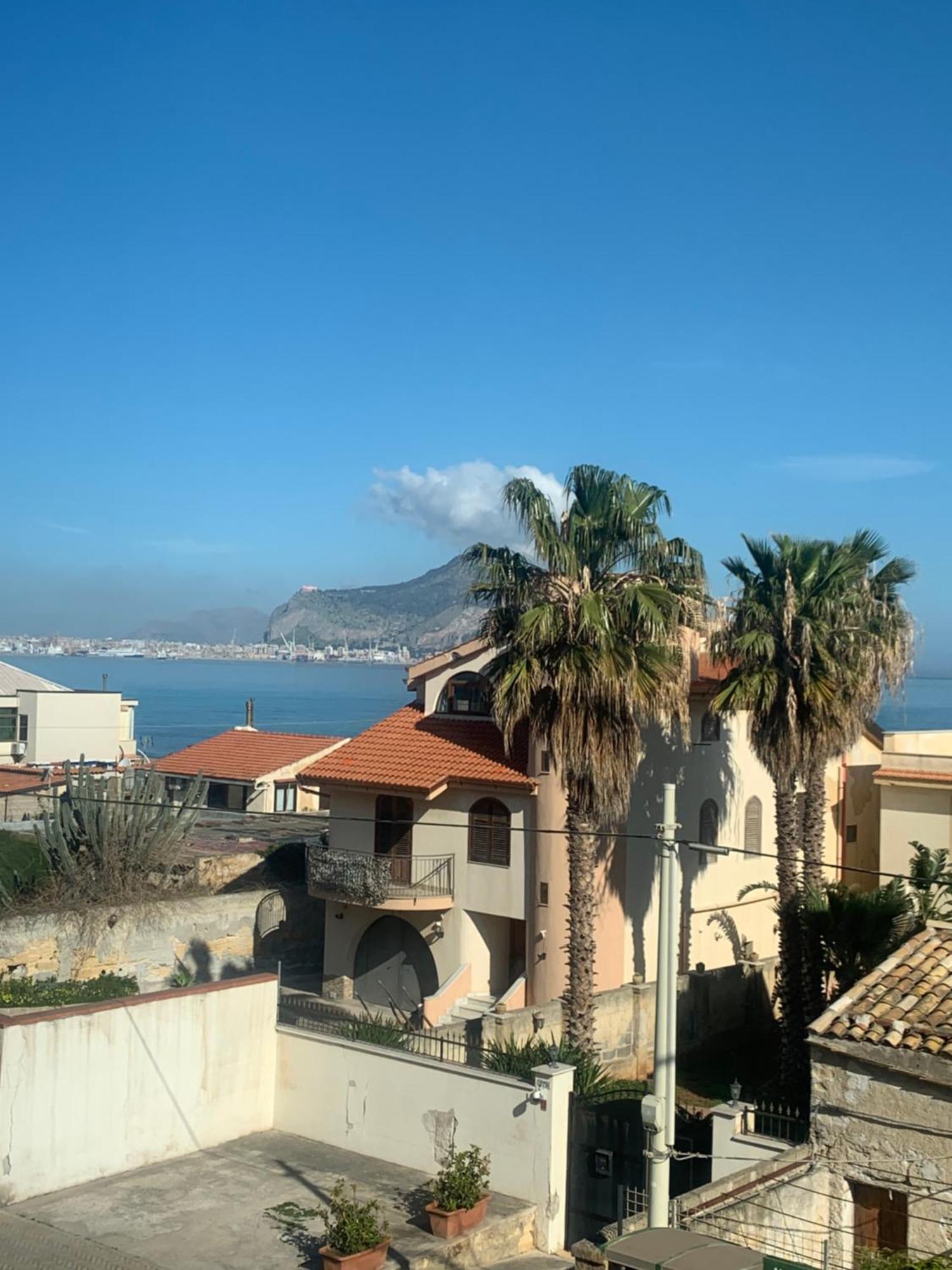 Marine Case Vacanze Palermo Exterior photo